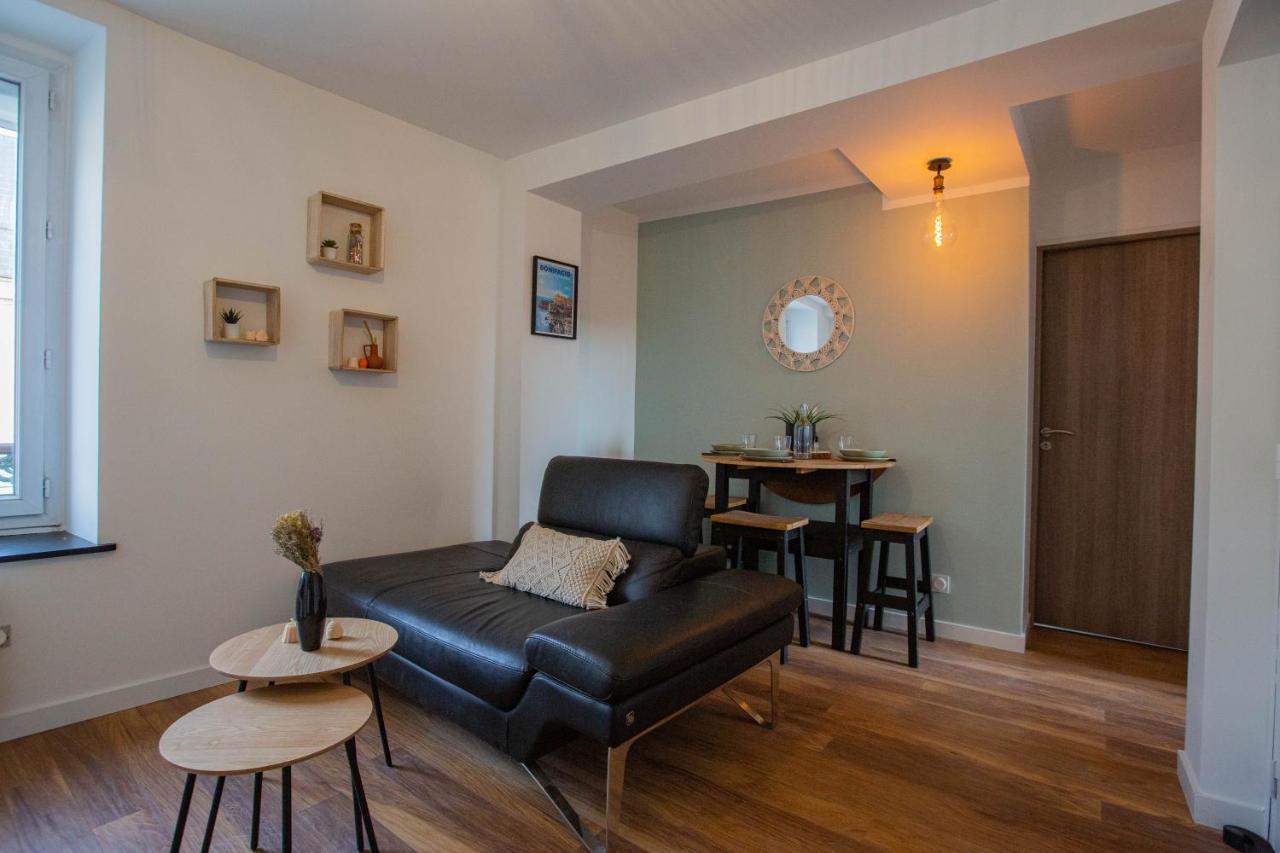 Faubourg Des Voyageurs N°6 Leilighet Saran Eksteriør bilde
